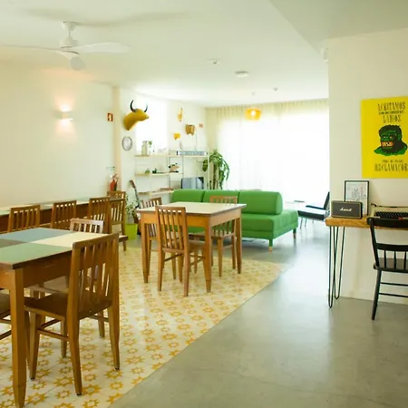 Hostel The Holy Cow - & *