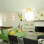 The Holy Cow - & Albergue