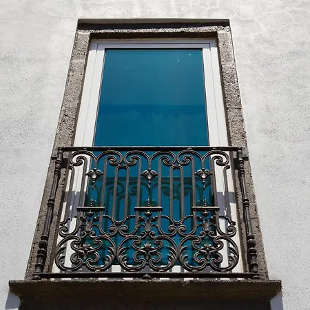 The Holy Cow - & Hostel *