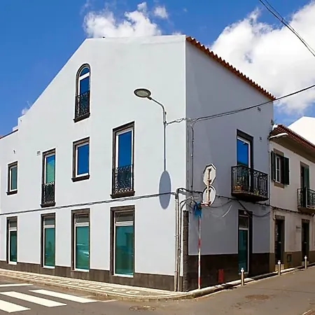 Hostel The Holy Cow - & Ponta Delgada (Sao Miguel)