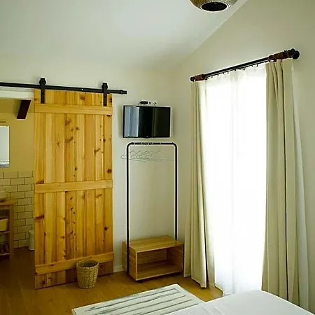 Hostel The Holy Cow - & *
