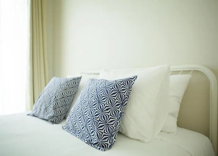 The Holy Cow - & * Ponta Delgada