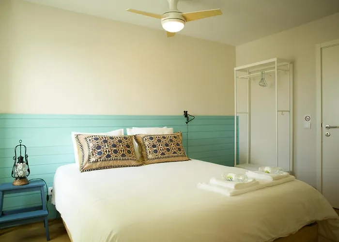 Albergue The Holy Cow - & *