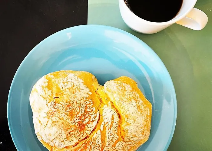 The Holy Cow - & Ponta Delgada